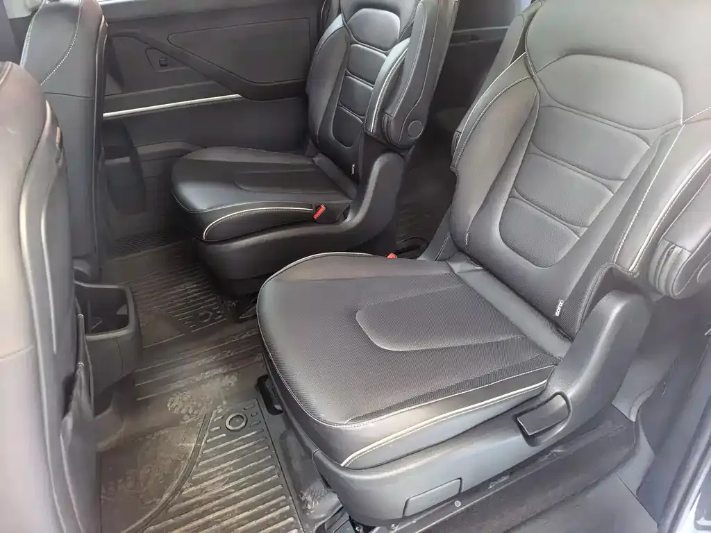 Hyundai Custo — фото 10