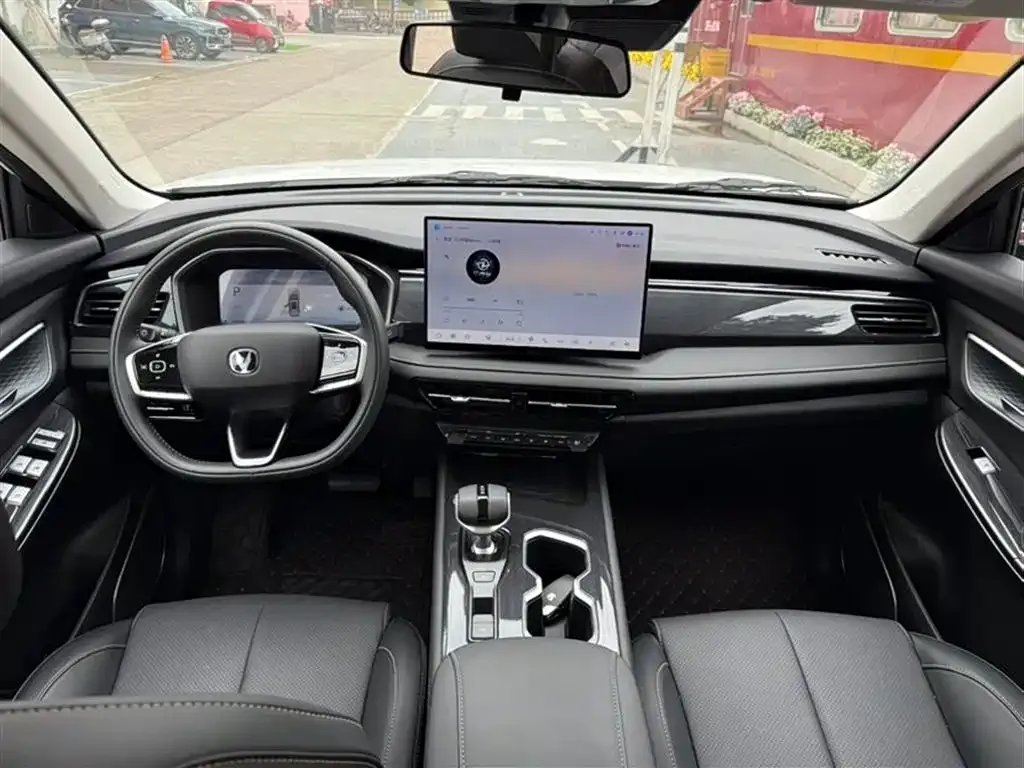 Changan CS75 2025 из CN, фото 8