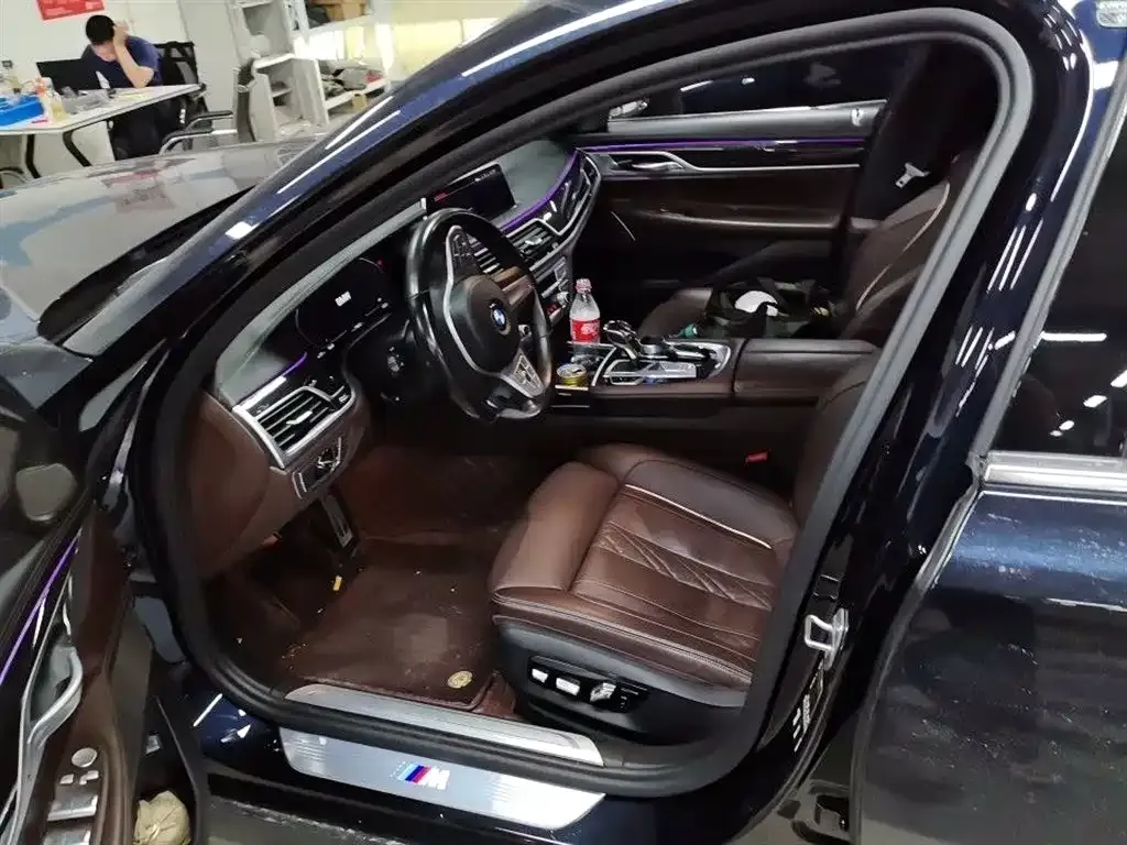 BMW 7 Series 2022 из CN, фото 6
