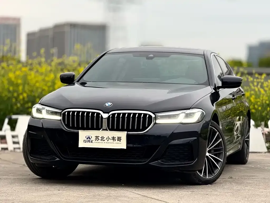 BMW 5 Series — фото 9
