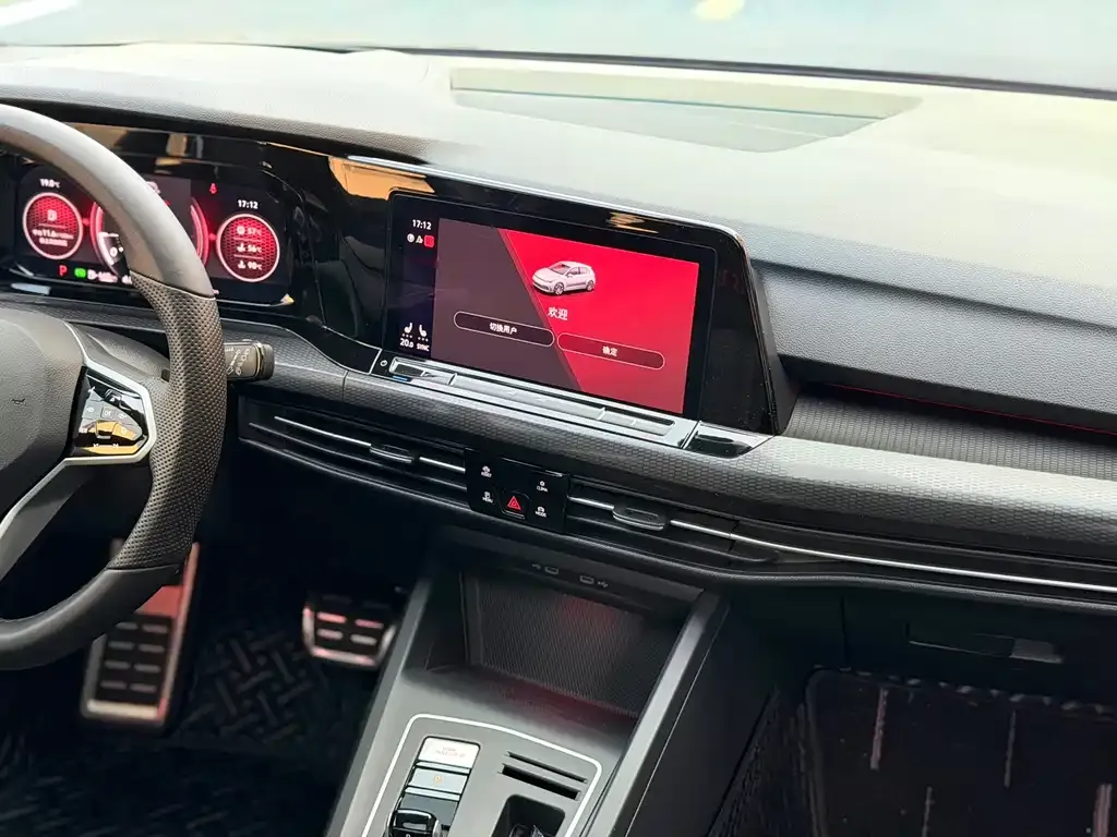 Volkswagen Golf GTI — фото 5