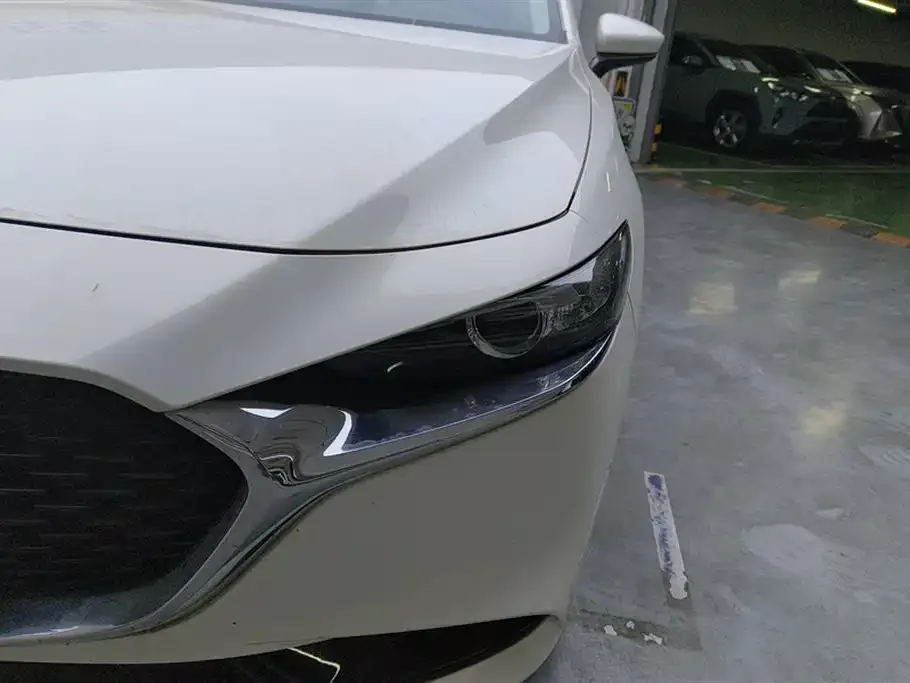 Mazda 3 Axela 2021 из CN, фото 3