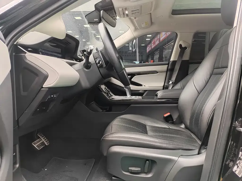 Land Rover Evoque — фото 8