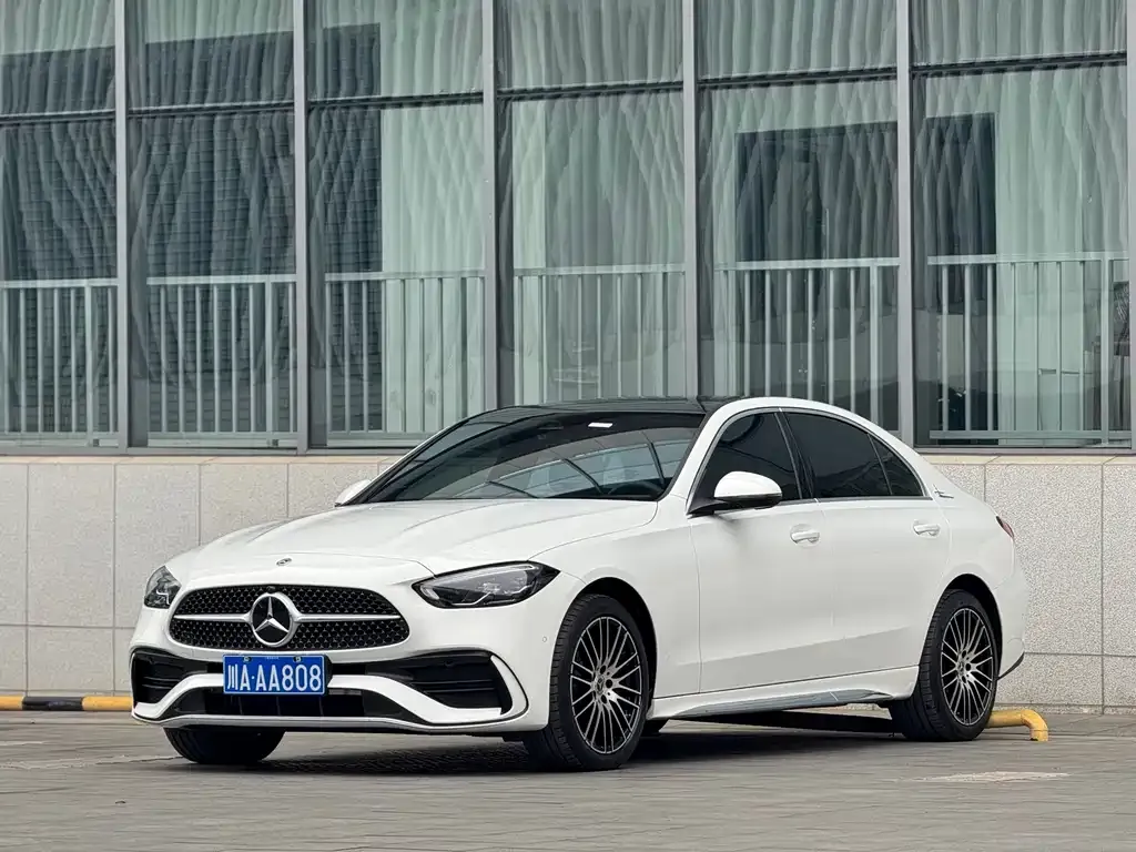 Mercedes-Benz C-Class — фото 6