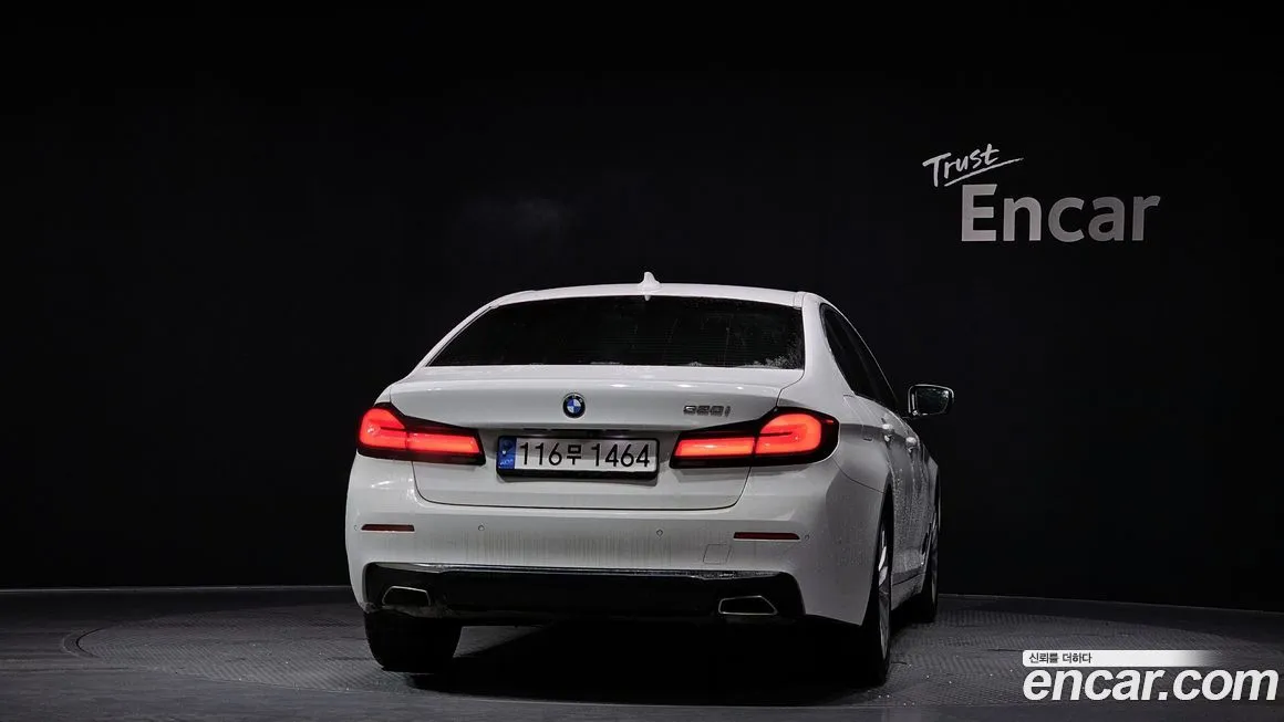 BMW 5-Series — фото 4