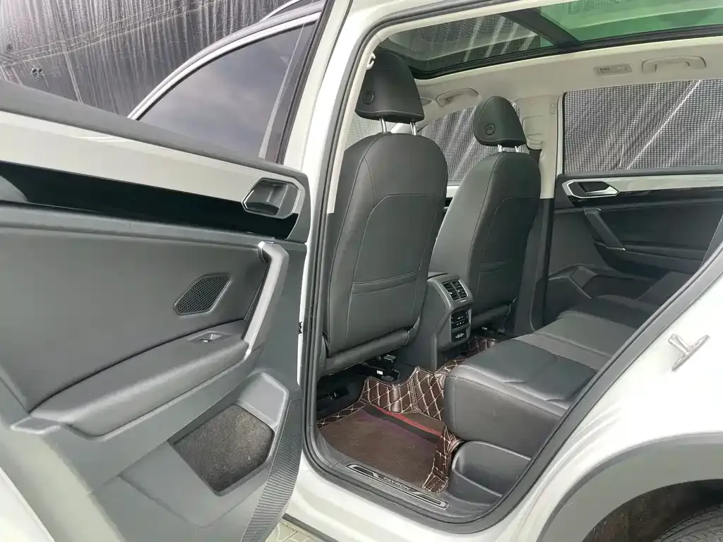 Volkswagen Tayron 2022 из CN, фото 4