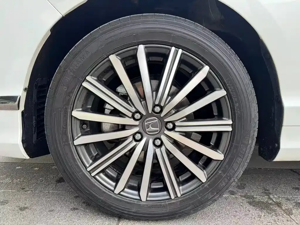 Honda Elysion 2022 из CN, фото 6