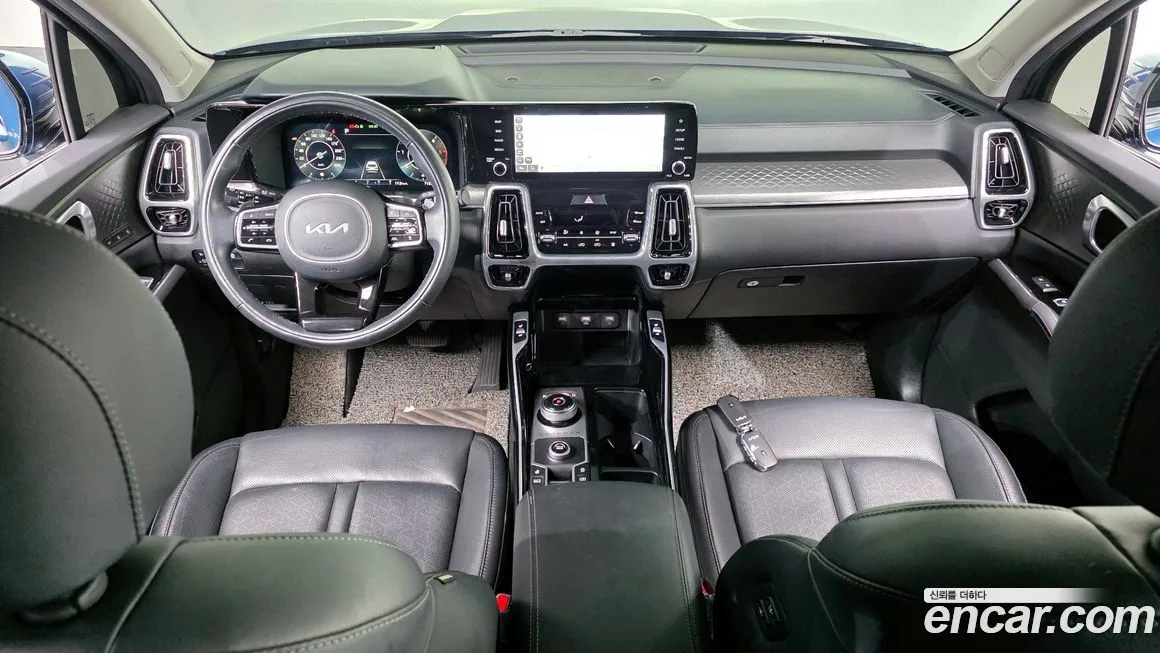 Kia Sorento — фото 10