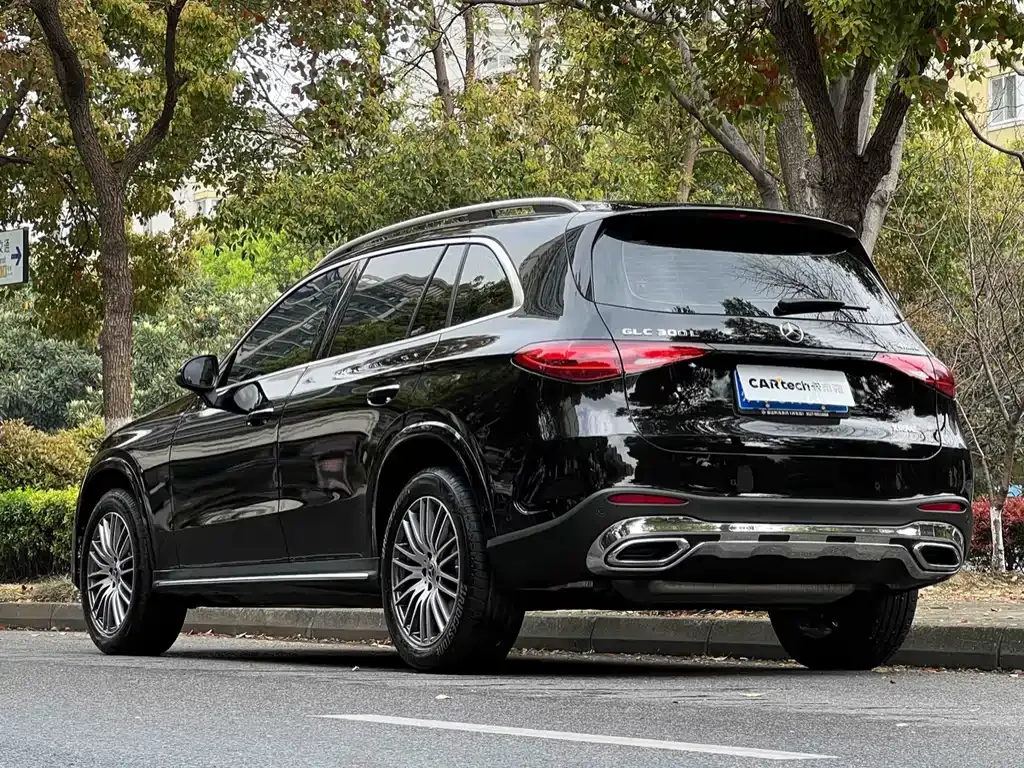 Mercedes-Benz GLC — фото 9