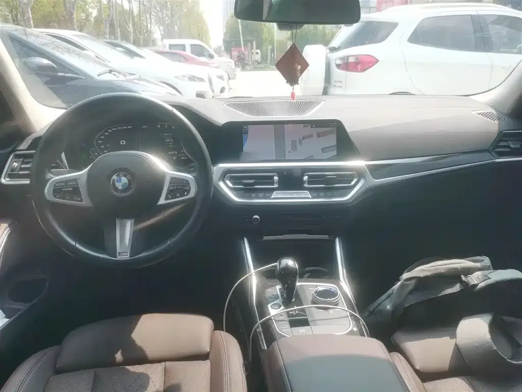 BMW 3 Series — фото 10