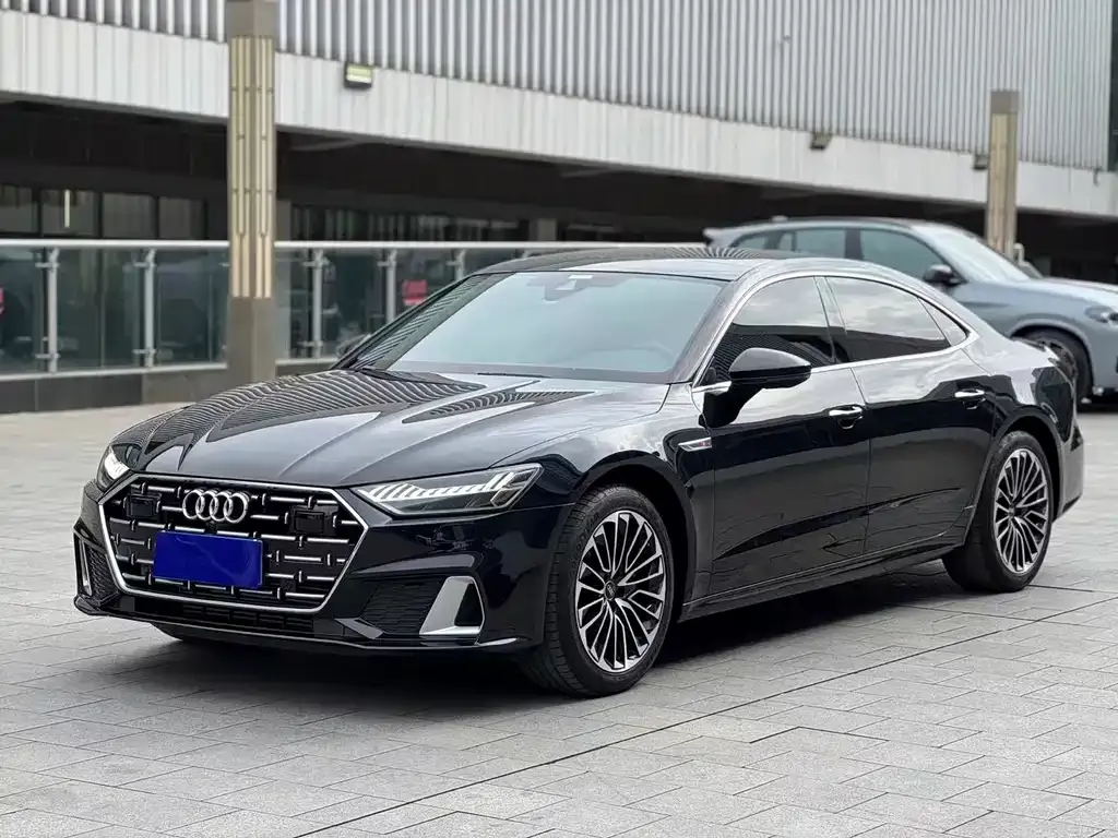 Audi A7L 2024 из CN, фото 1