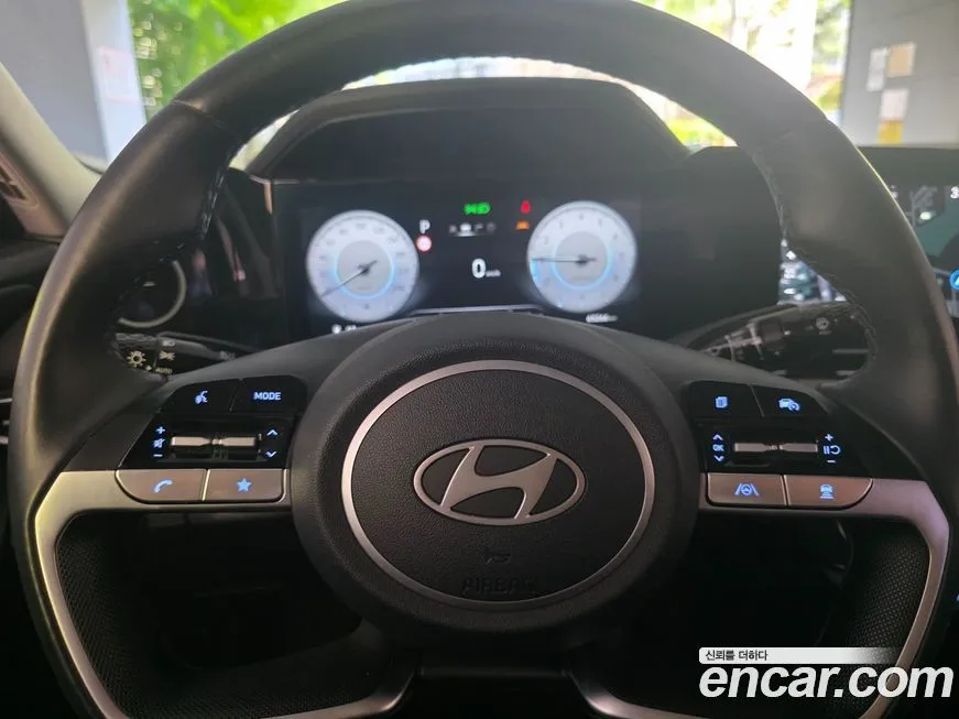 Hyundai AVANTE — фото 6