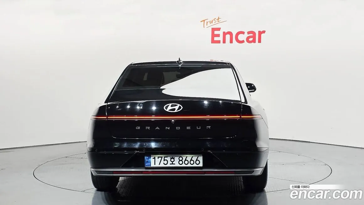 Hyundai Grandeur 2023 из KR, фото 4