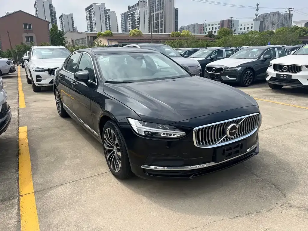 Volvo S90 — фото 9