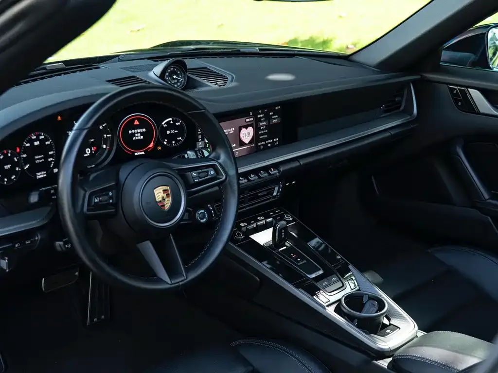 Porsche 911 2021 из CN, фото 4