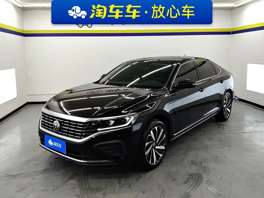 Volkswagen Passat — фото 1