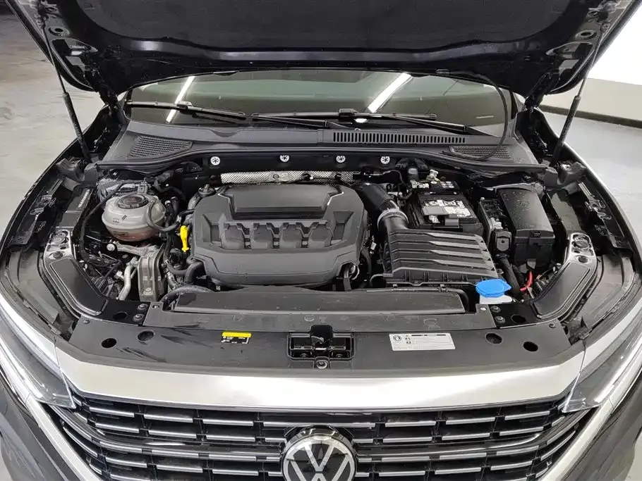 Volkswagen Passat — фото 3