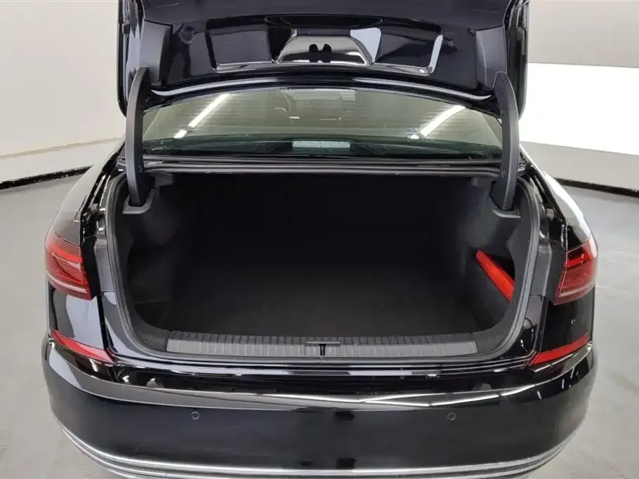 Volkswagen Passat — фото 5