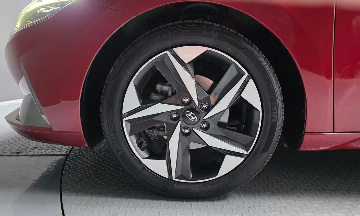 Hyundai AVANTE — фото 9