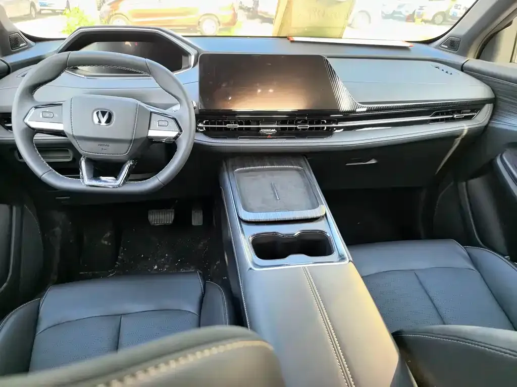 Changan CS55PLUS PHEV 2025 из CN, фото 3