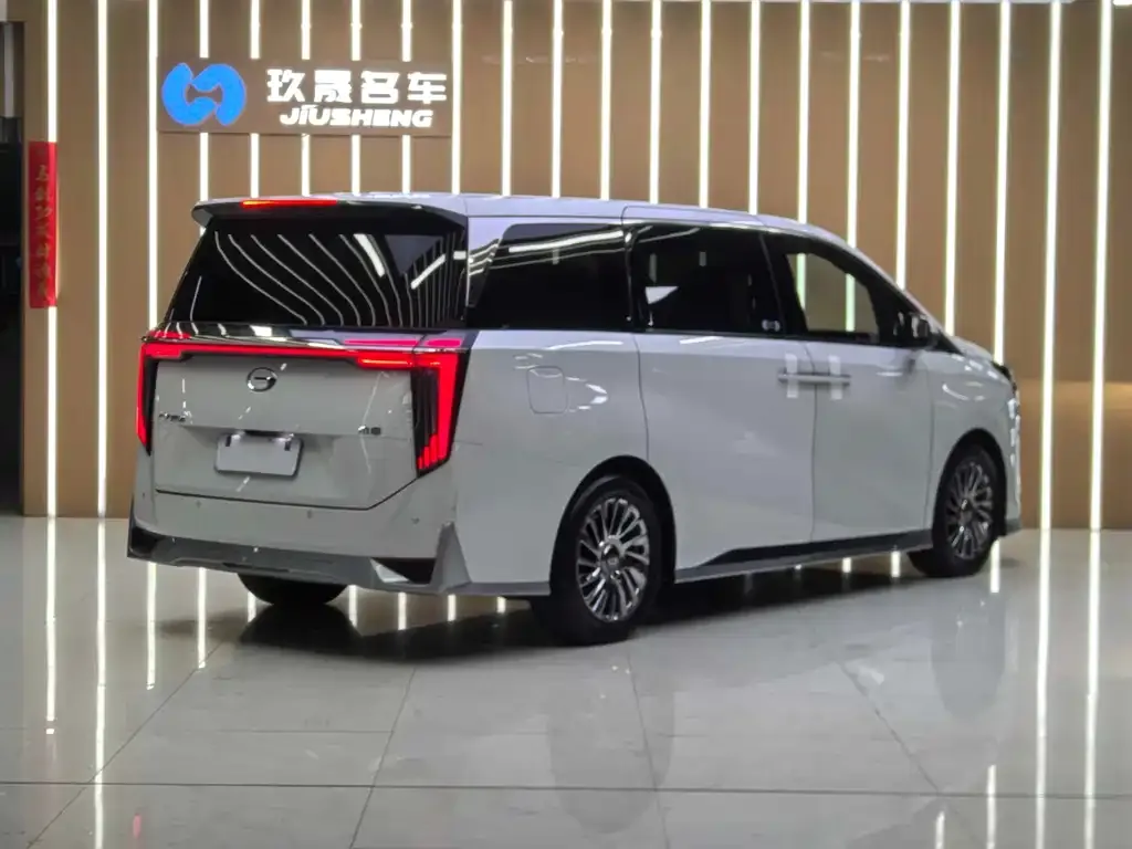 GAC Motor Trumpchi M8 — фото 8