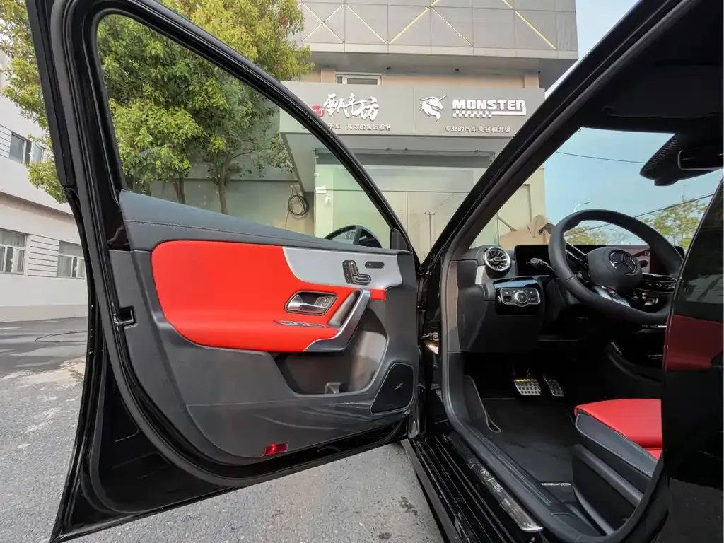 Mercedes-Benz A-Class AMG — фото 5
