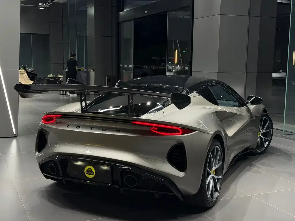 Lotus Emira 2024 из CN, фото 2