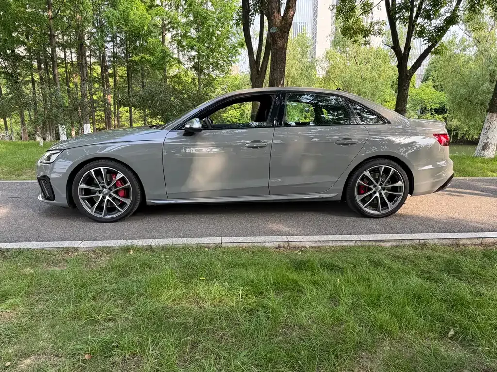 Audi S4 2021 из CN, фото 9