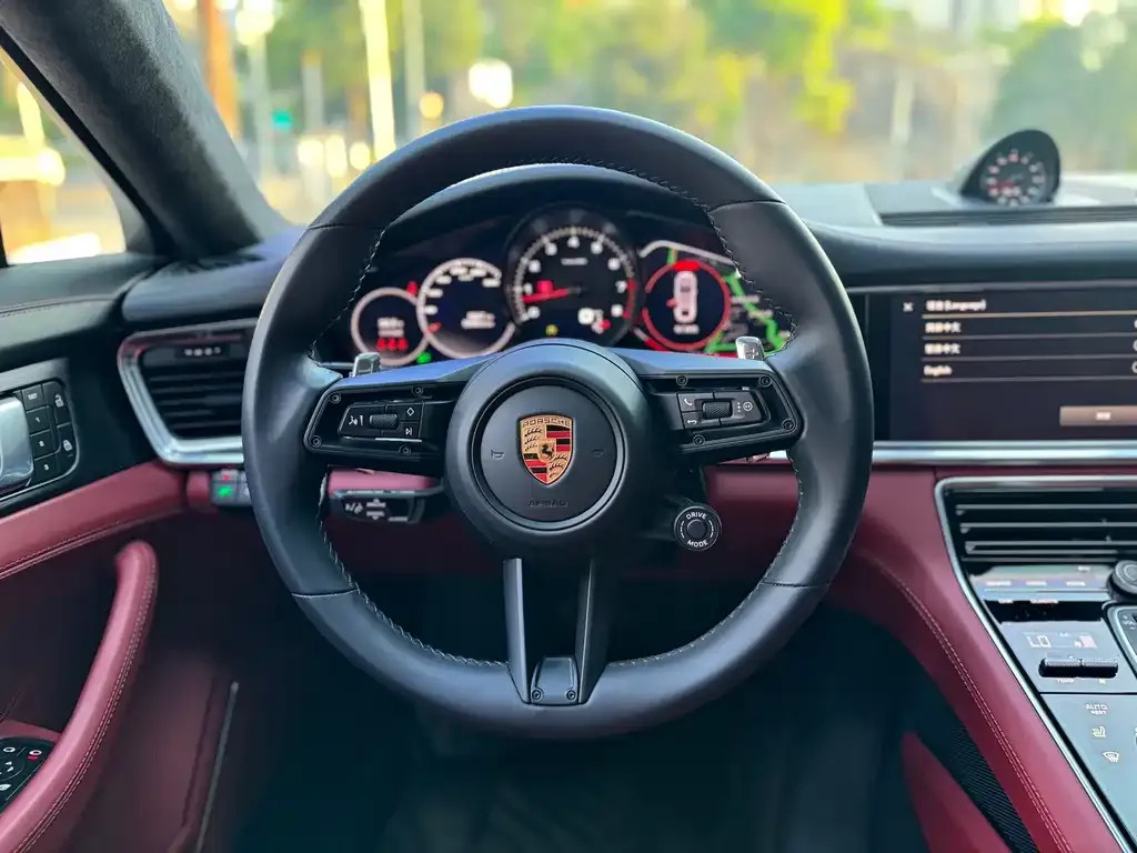 Porsche Panamera — фото 8