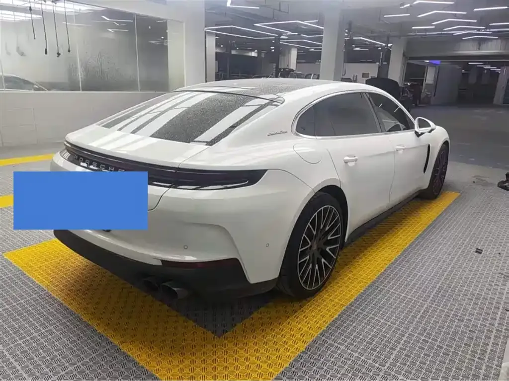 Porsche Panamera 2025 из CN, фото 9