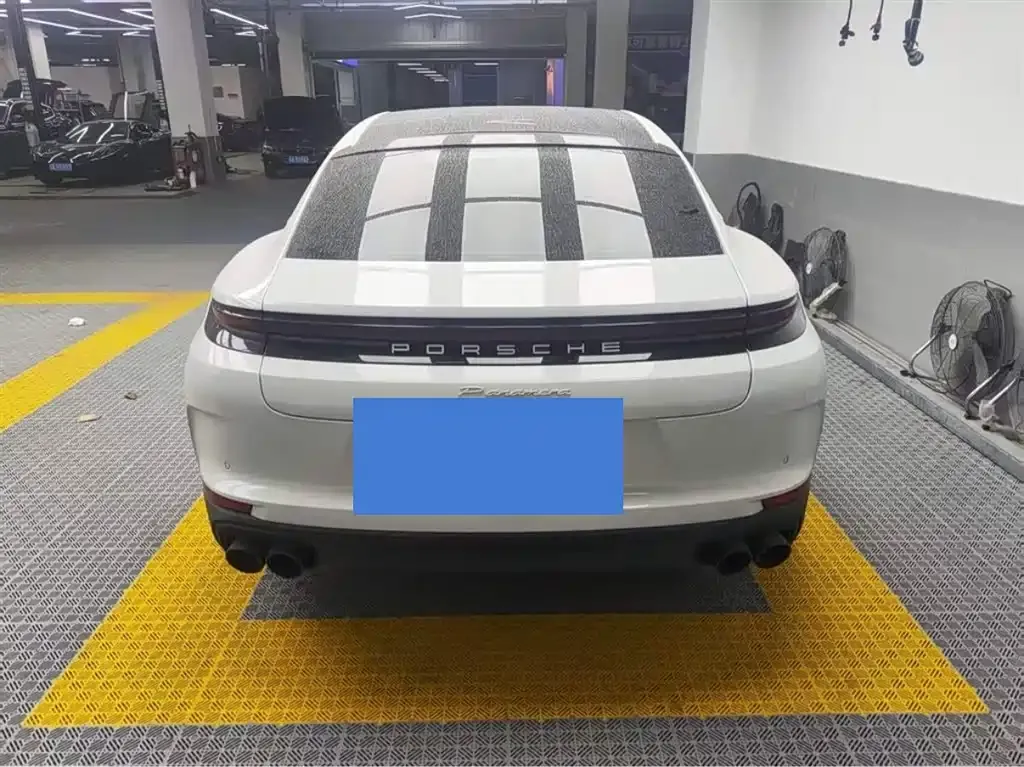 Porsche Panamera 2025 из CN, фото 7