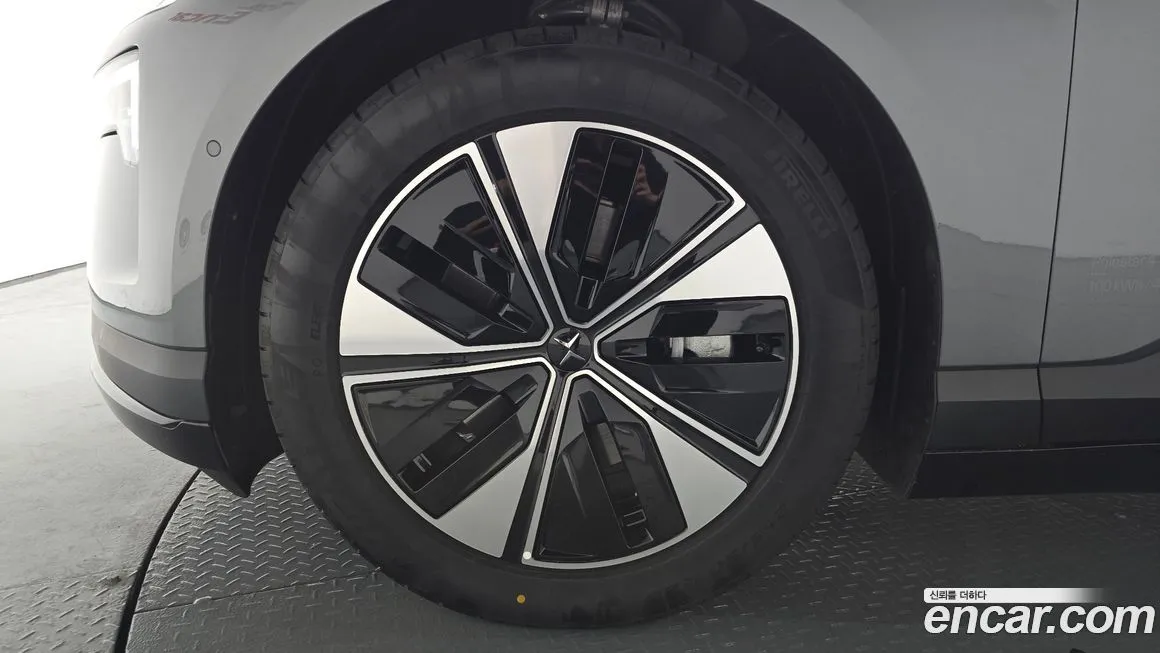 Polestar Polestar 4 2026 из KR, фото 3