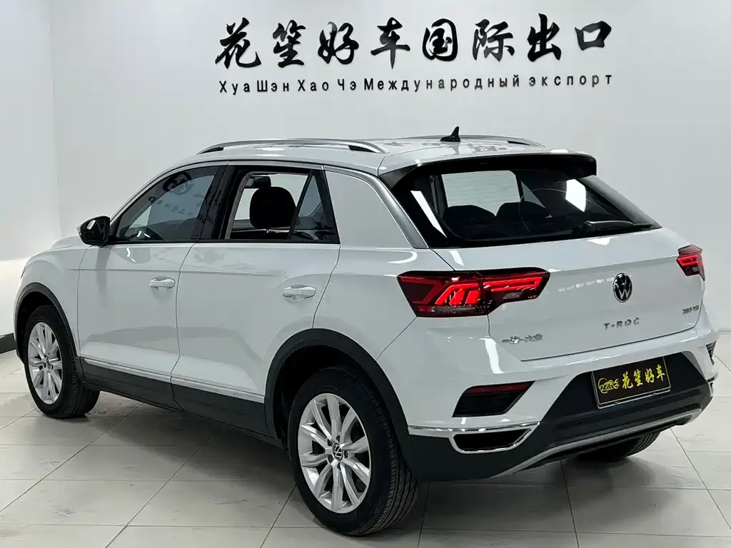 Volkswagen T-Roc 2023 из CN, фото 2