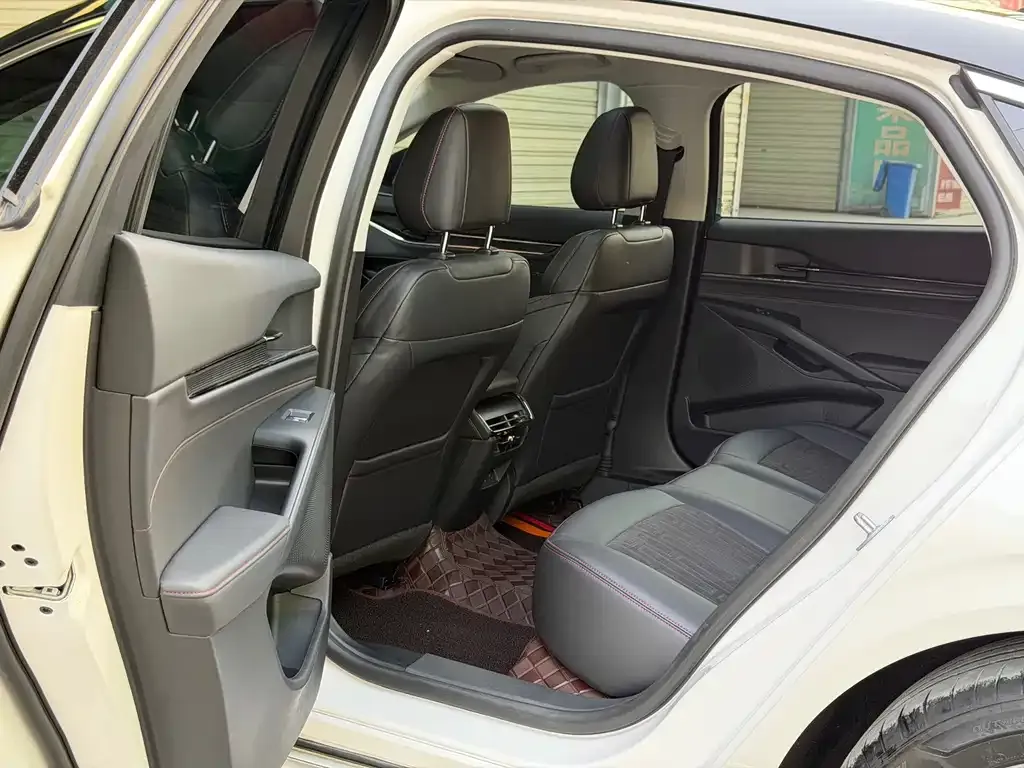 Ford Mondeo 2024 из CN, фото 5