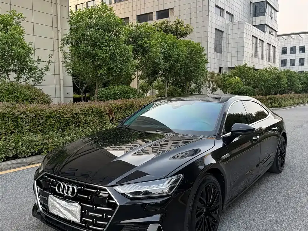 Audi A7L