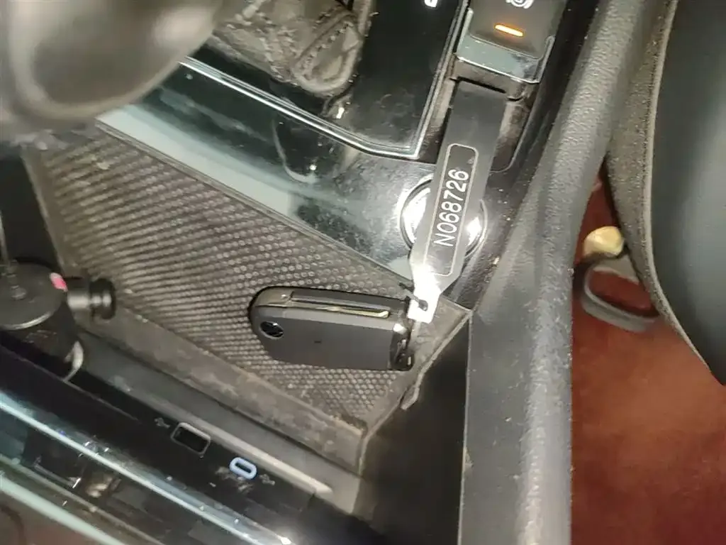 Volkswagen Tharu 2021 из CN, фото 9