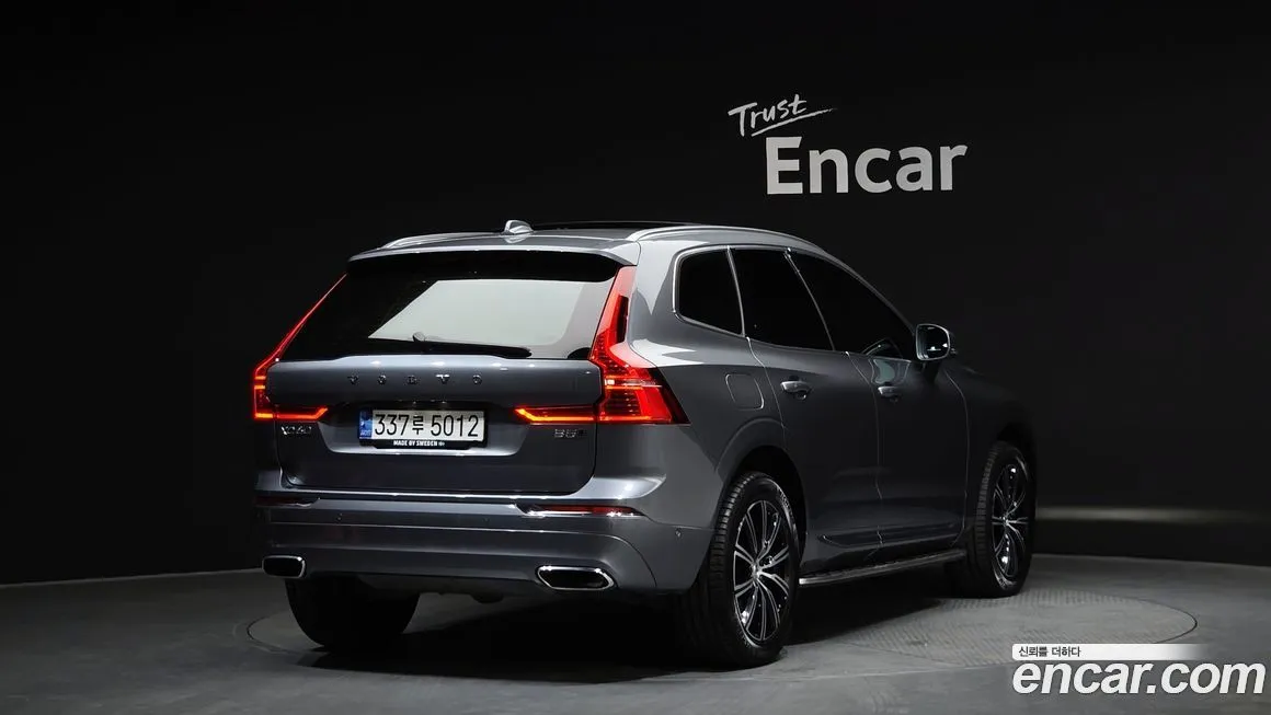 Volvo XC60 — фото 7