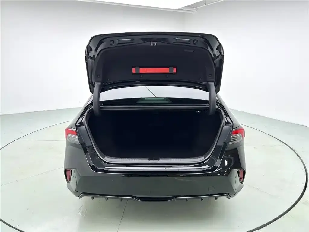 Honda Inspire — фото 4
