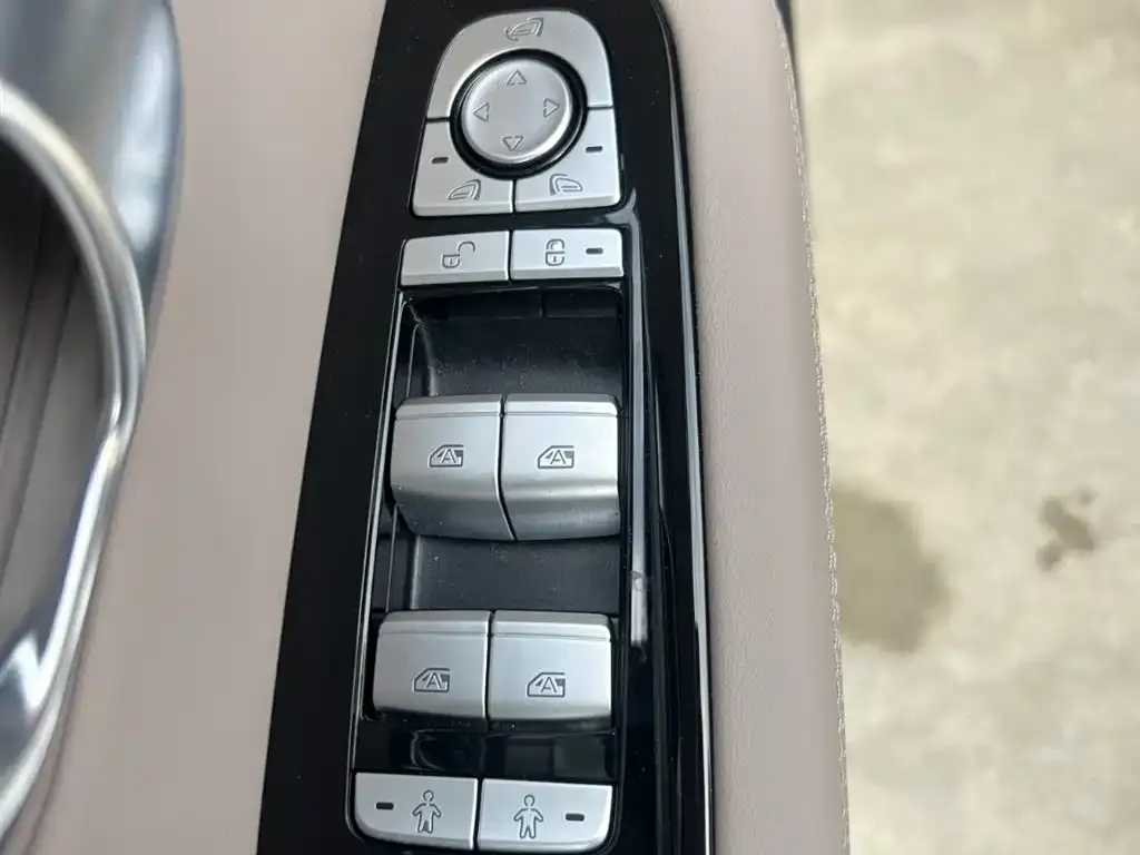 BYD Han 2025 из CN, фото 3