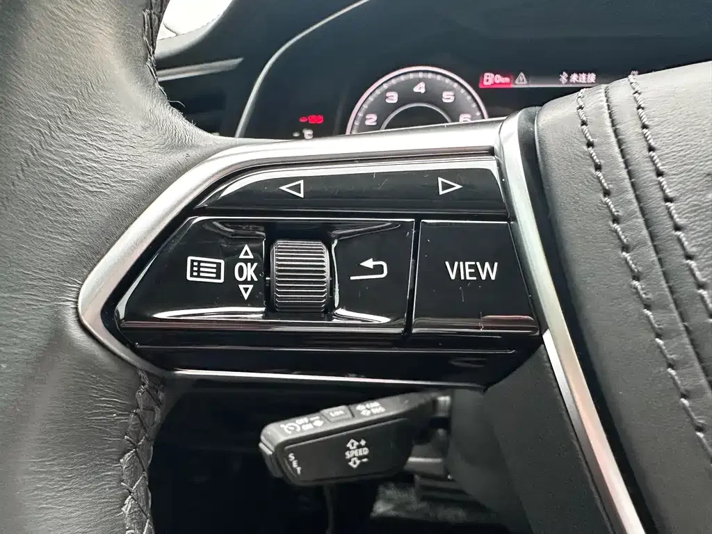 Audi A6L 2024 из CN, фото 3