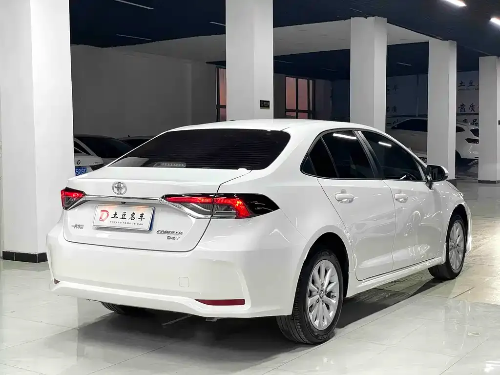 Toyota Corolla 2022 из CN, фото 8