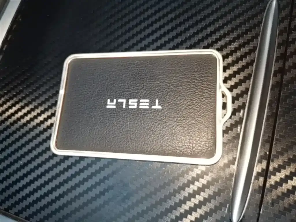 Tesla Model Y 2024 из CN, фото 10