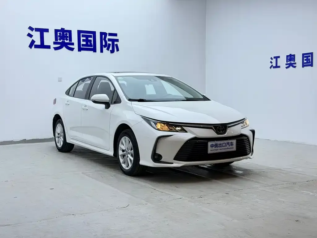 Toyota Corolla — фото 2
