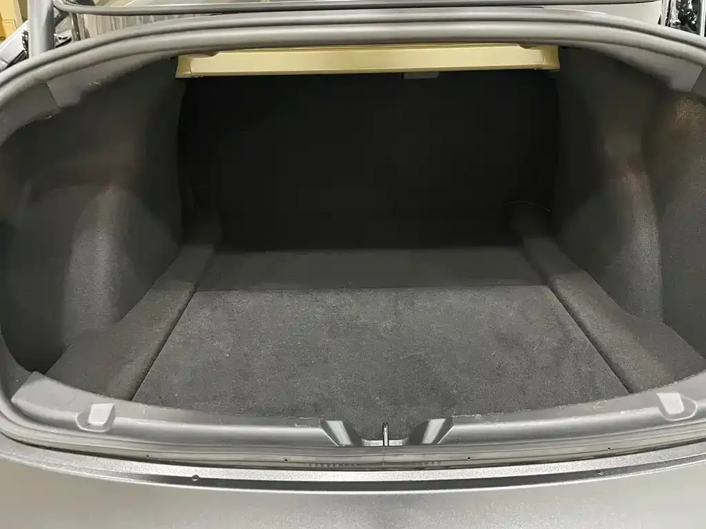 Tesla Model 3 — фото 4
