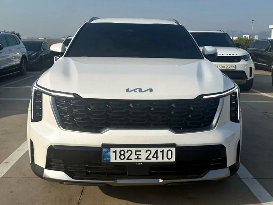 Kia Sorento — фото 1