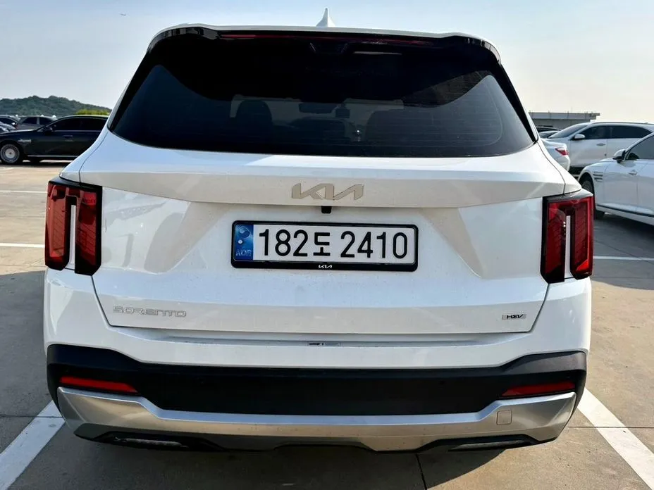 Kia Sorento — фото 5