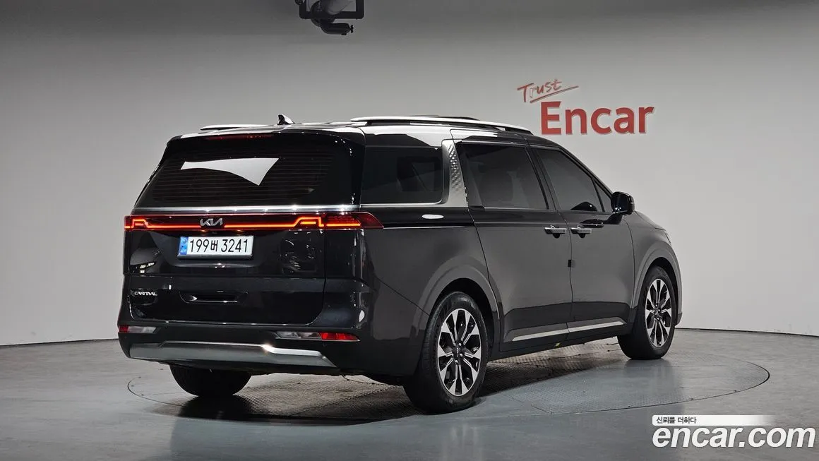 Kia Carnival 2023 из KR, фото 2