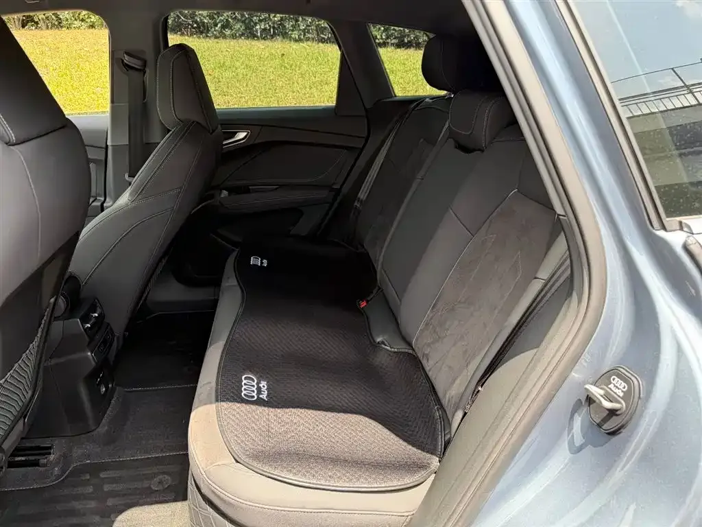 Audi Q4 e-tron 2023 из CN, фото 10
