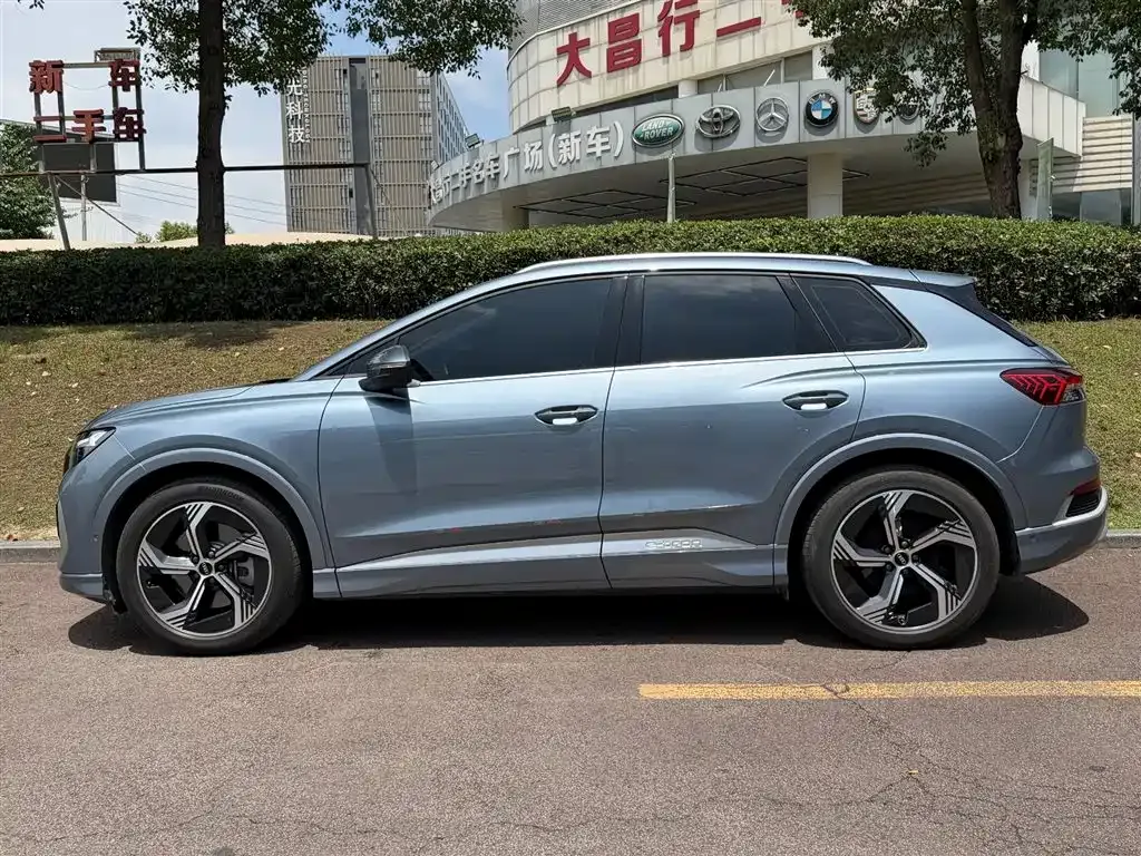 Audi Q4 e-tron 2023 из CN, фото 4