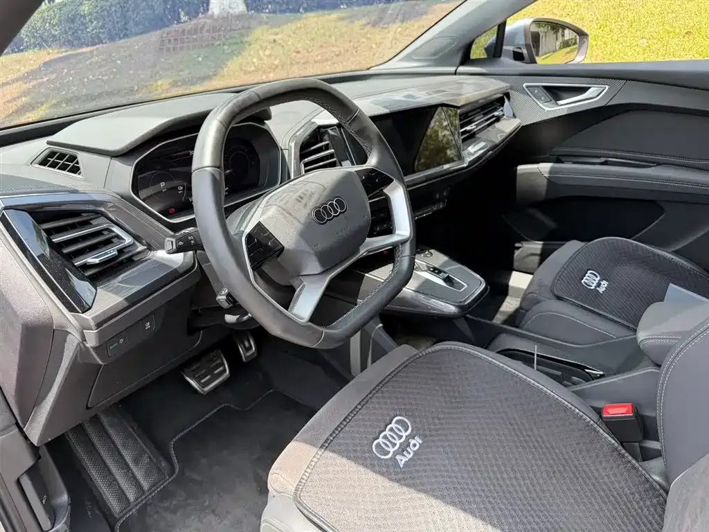 Audi Q4 e-tron 2023 из CN, фото 7